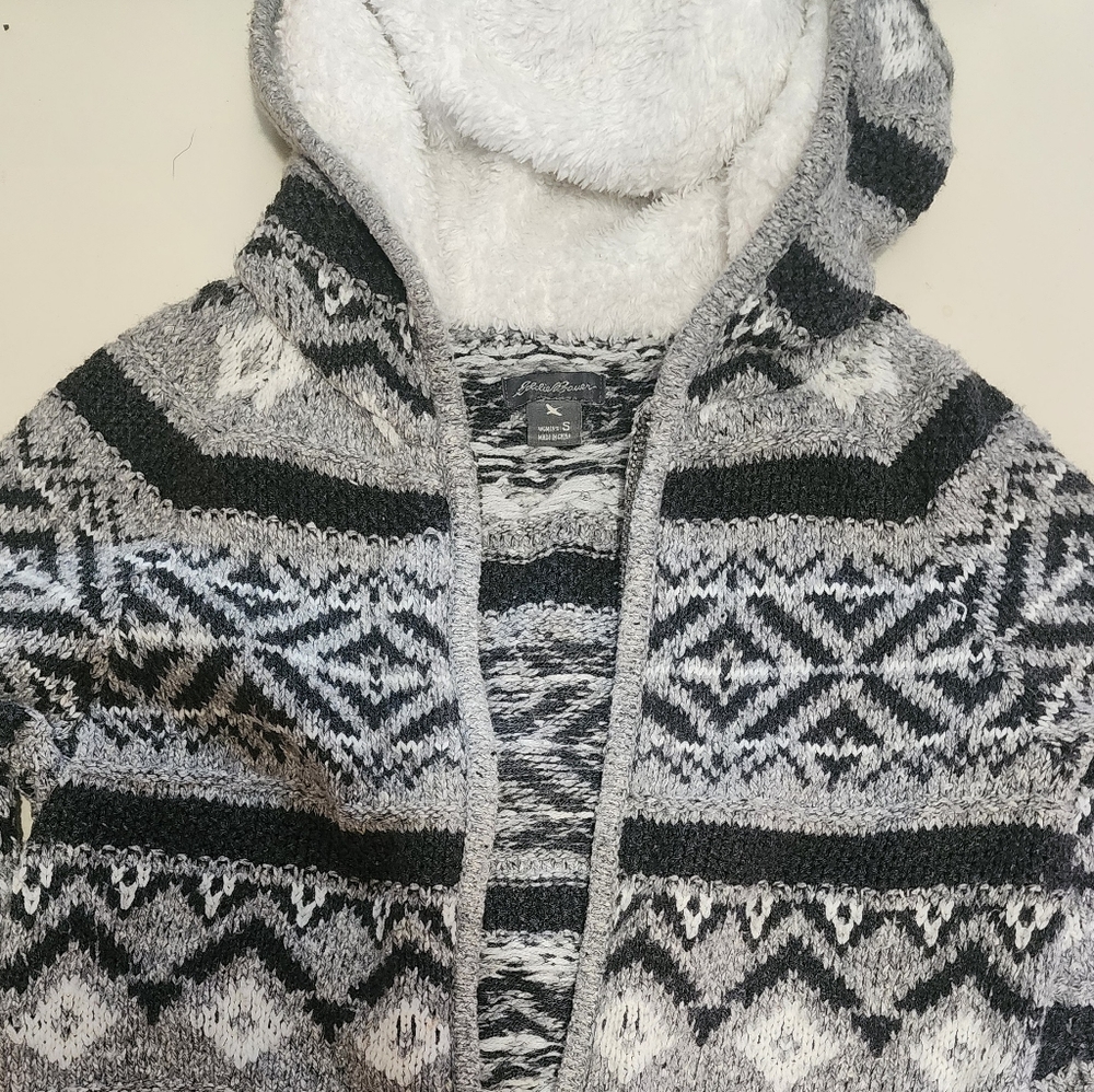 Eddie Bauer knitted jacket